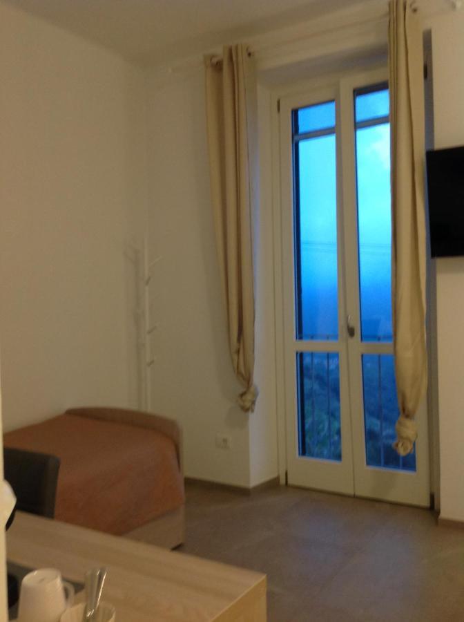 Affittacamereirosmarini Vernazza Zewnętrze zdjęcie